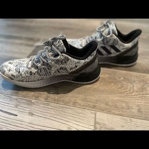 Adidas Mens black and white sneakers